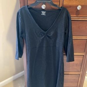 Toad & Co women’s v-neck dress, black, size medium, eco-friendly, 3/4 sleeves